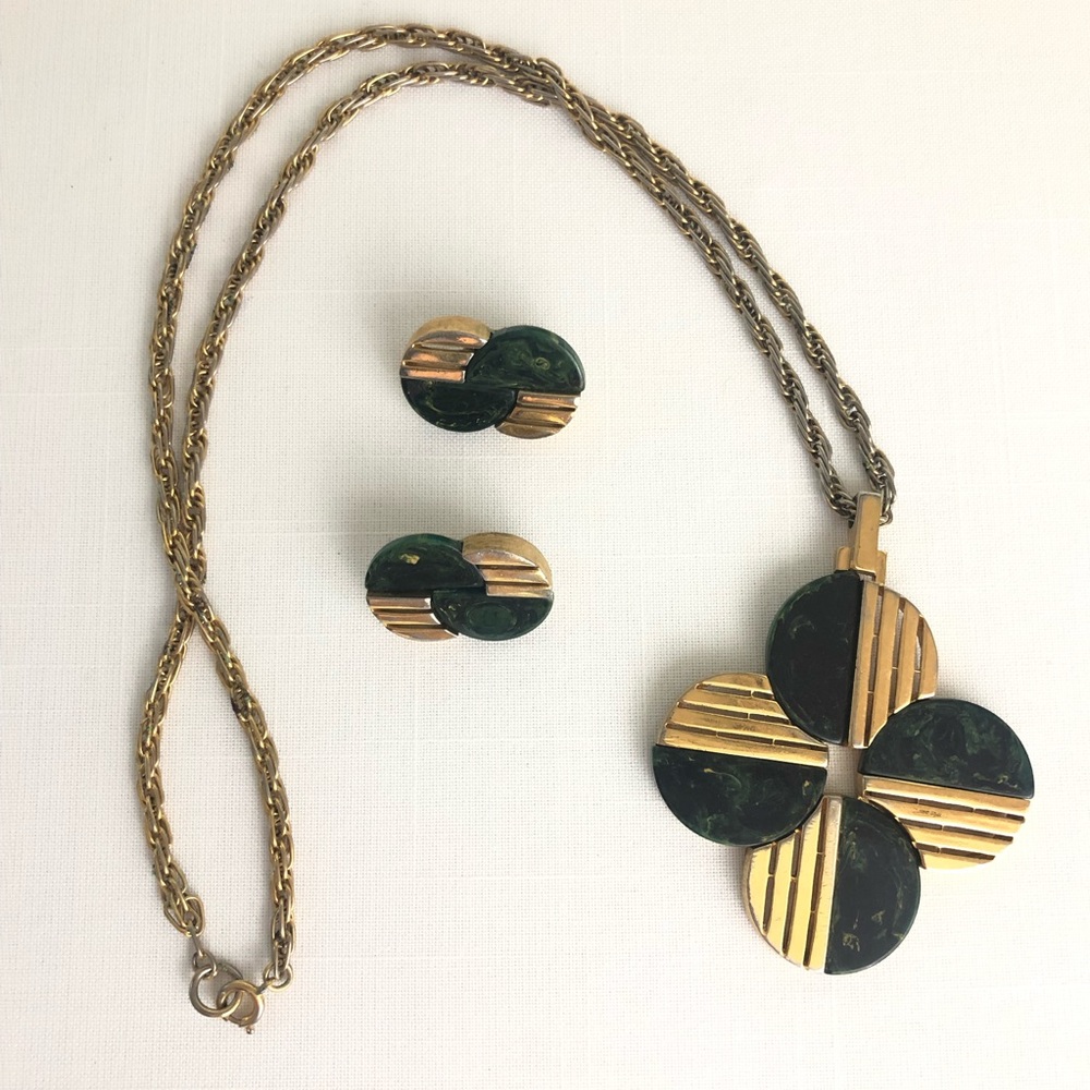 Vintage Trifari Necklace and Earrings